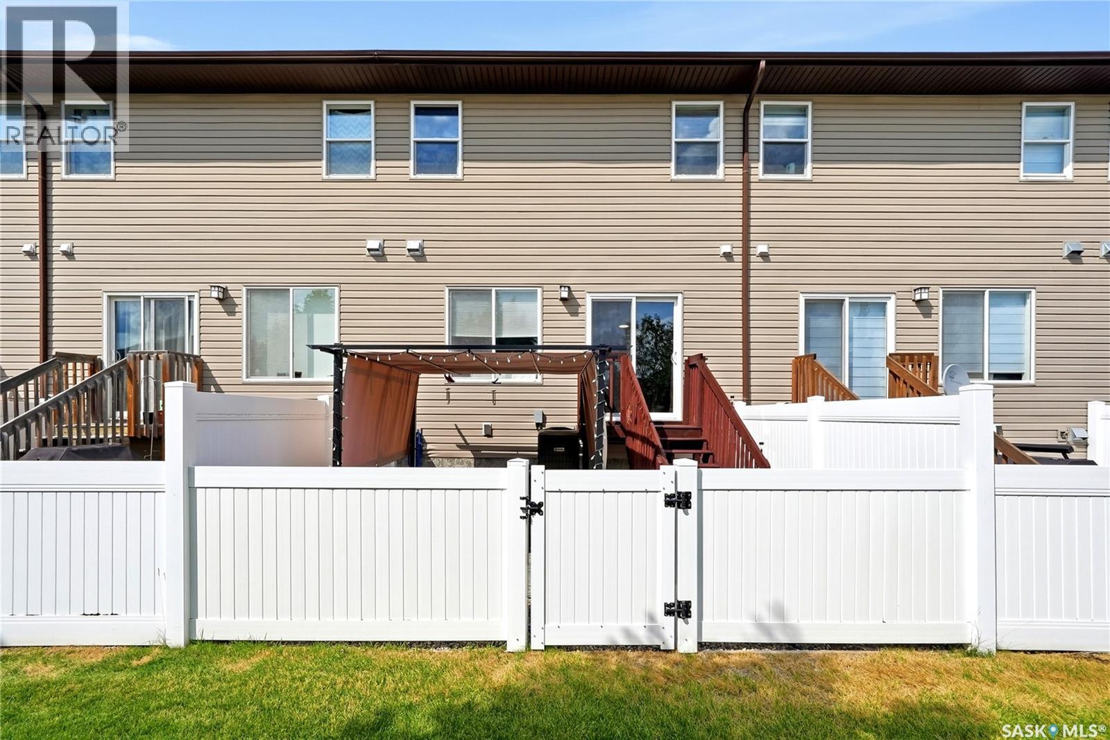 105 Plains Circle, Pilot Butte, Saskatchewan  S0G 3Z0 - Photo 32 - SK044751