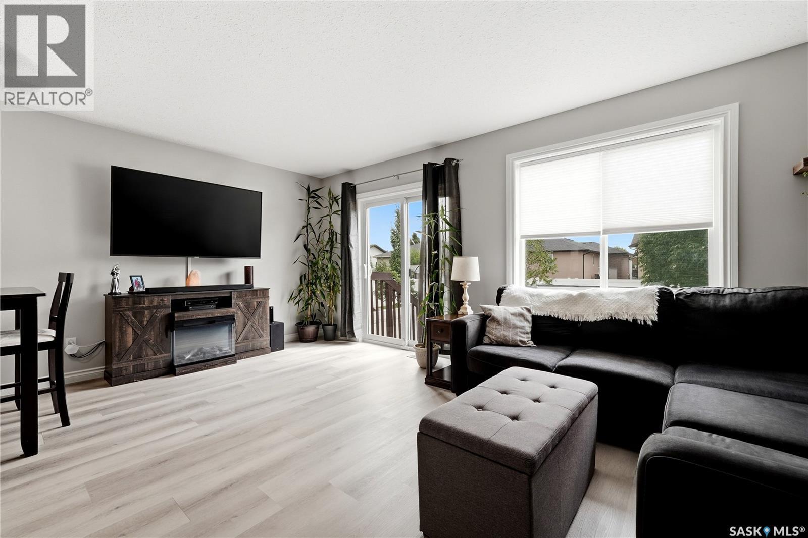 105 Plains Circle, Pilot Butte, Saskatchewan  S0G 3Z0 - Photo 4 - SK044751