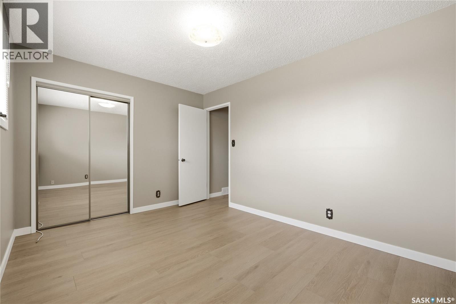 39 Hayes Crescent, Regina, Saskatchewan  S4X 1B1 - Photo 18 - SK044748