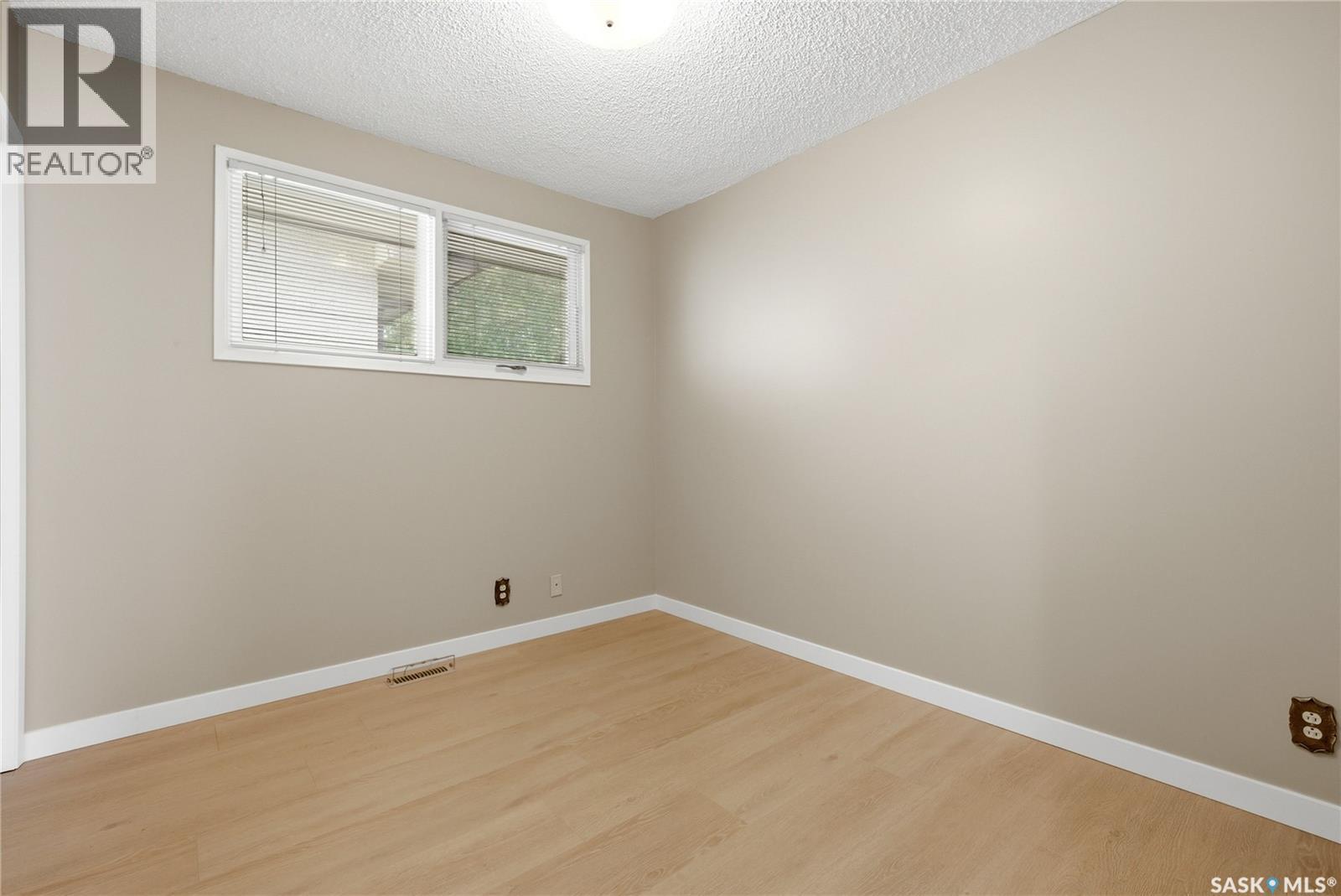 39 Hayes Crescent, Regina, Saskatchewan  S4X 1B1 - Photo 21 - SK044748