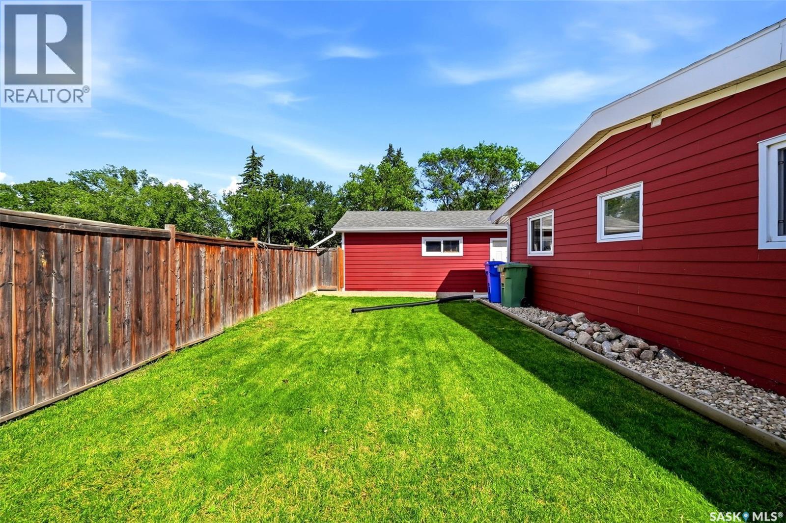 1800 Dufferin Road, Regina, Saskatchewan  S4S 5A6 - Photo 40 - SK044709