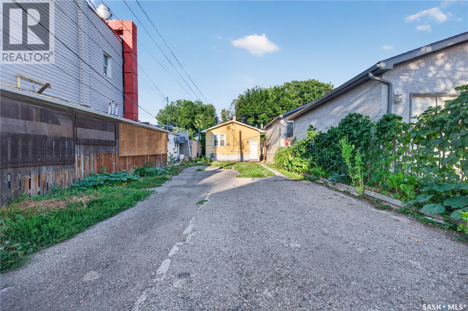 1812 Ottawa Street, Regina, Saskatchewan  S4P 1P4 - Photo 12 - SK044462