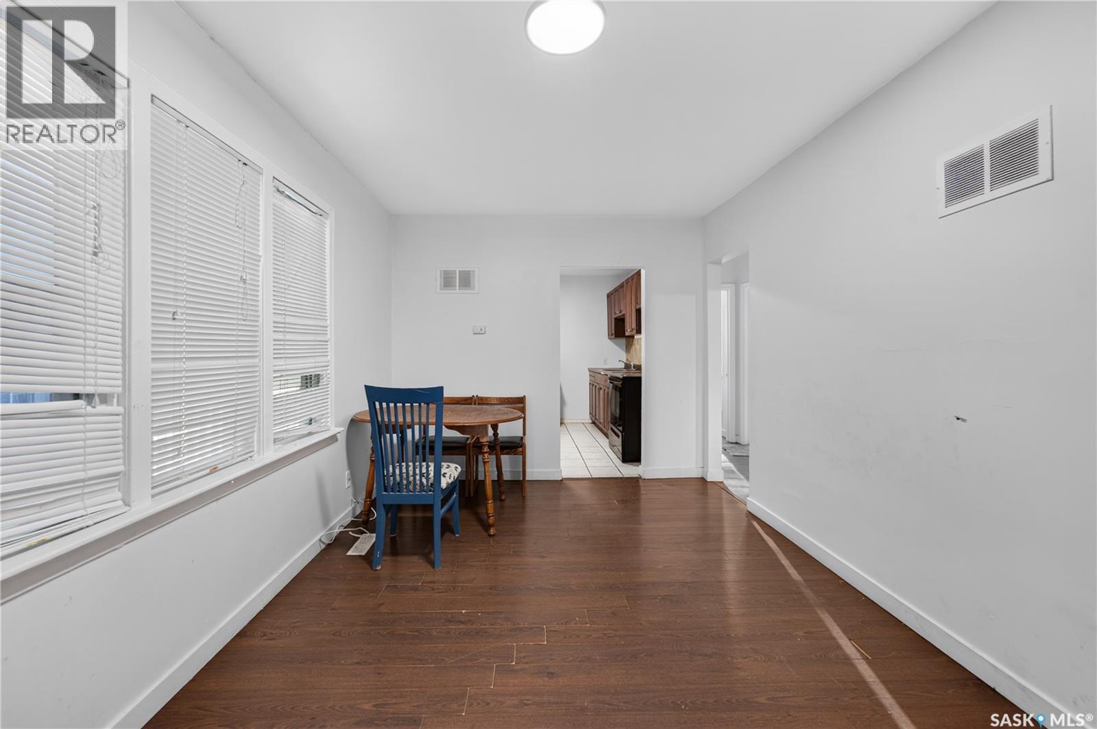 1812 Ottawa Street, Regina, Saskatchewan  S4P 1P4 - Photo 6 - SK044462