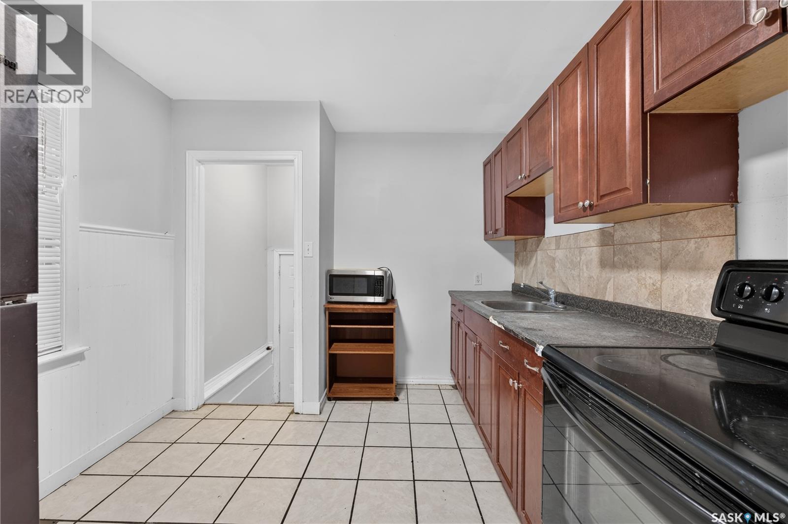 1812 Ottawa Street, Regina, Saskatchewan  S4P 1P4 - Photo 7 - SK044462
