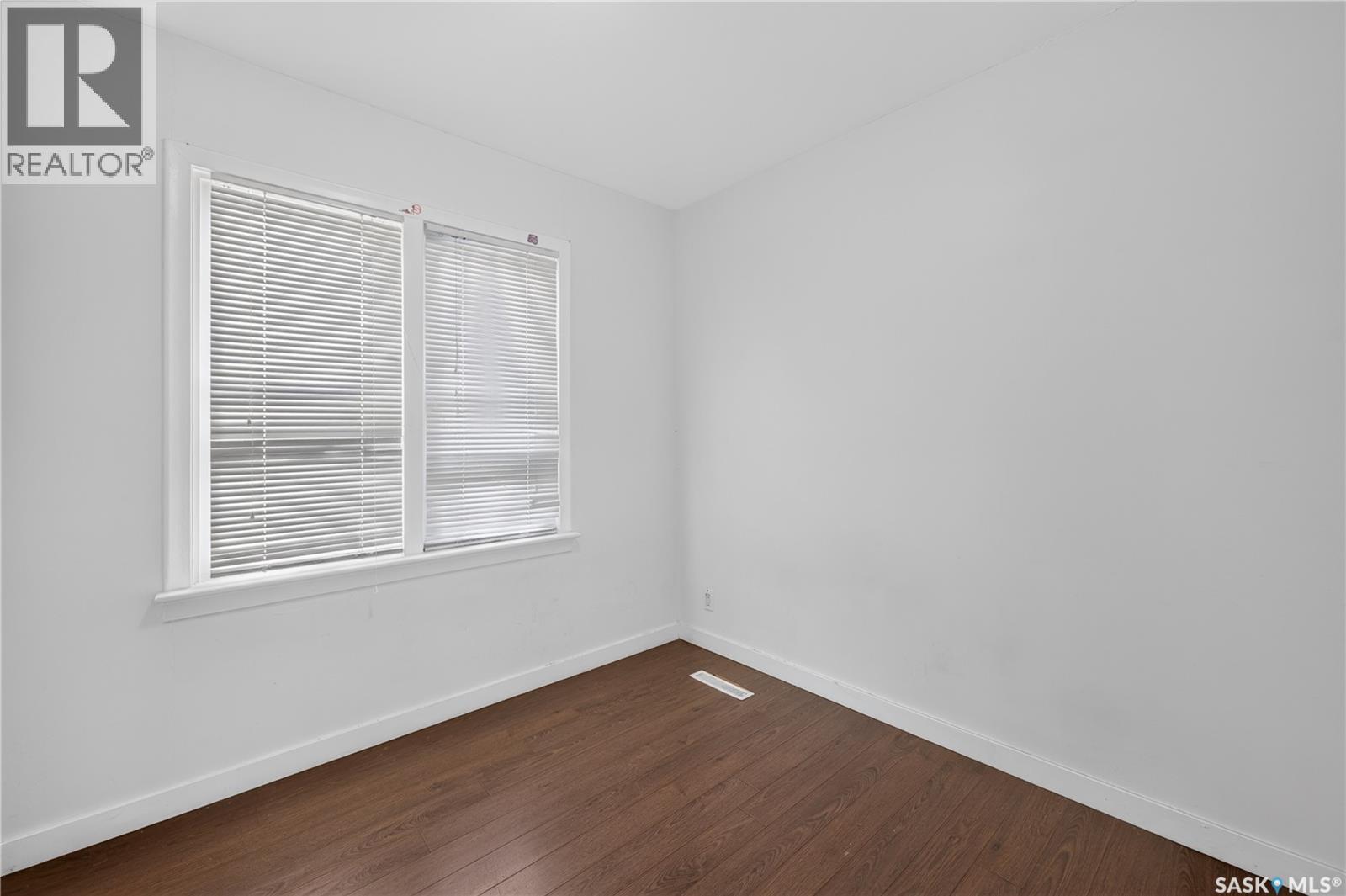 1812 Ottawa Street, Regina, Saskatchewan  S4P 1P4 - Photo 9 - SK044462