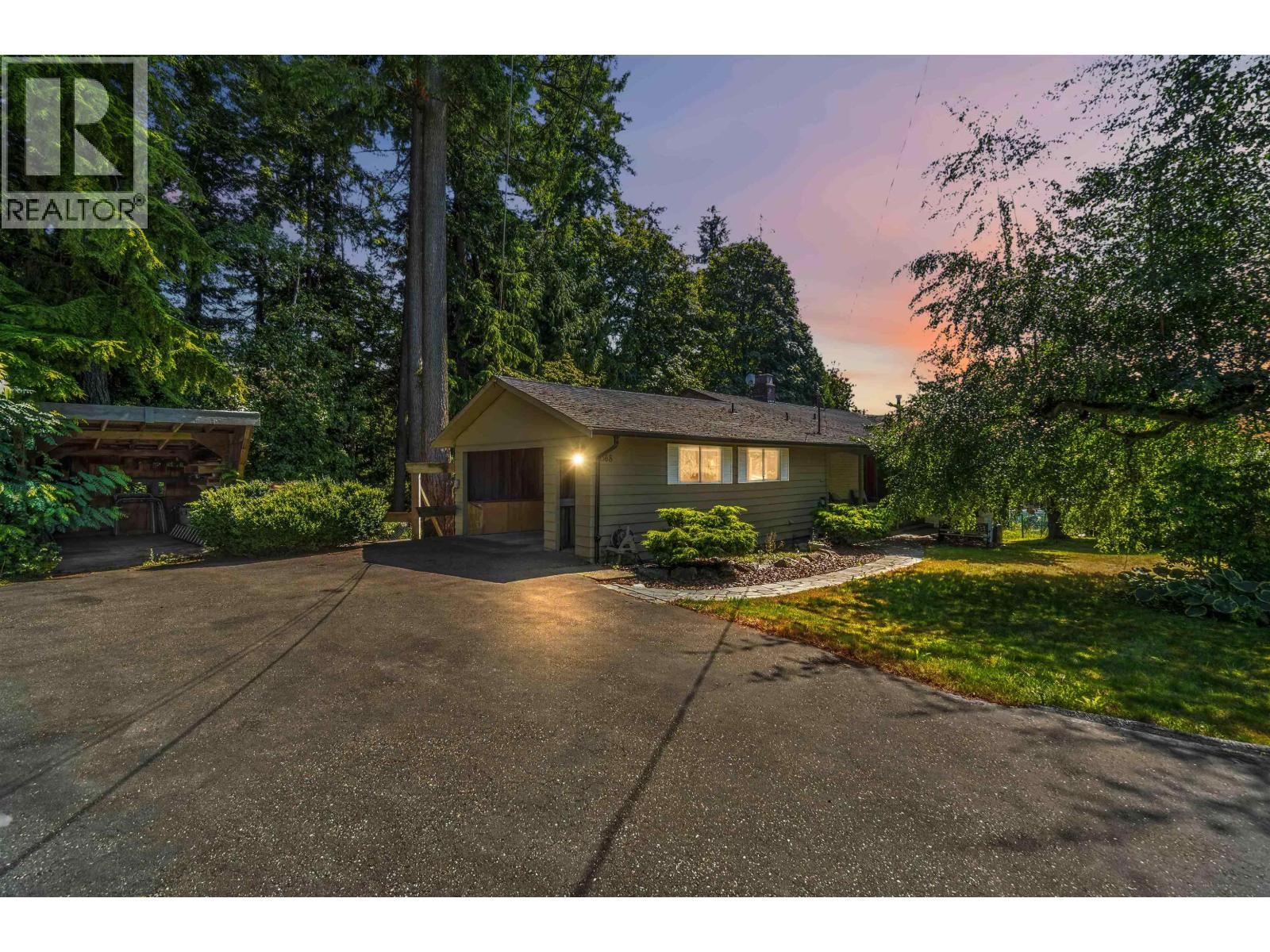 1168 CHARLAND AVENUE, Coquitlam, British Columbia
