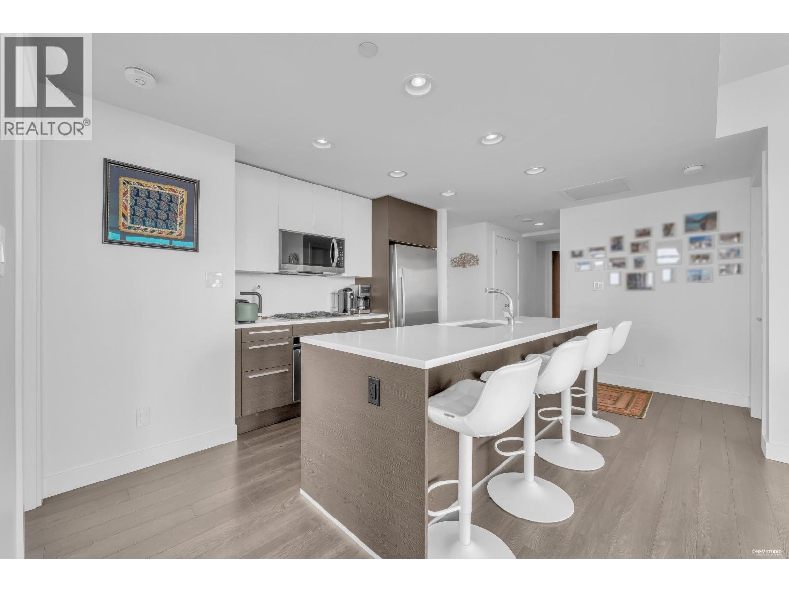 910 2008 Rosser Avenue, Burnaby, British Columbia  V5C 0H8 - Photo 19 - R3152910