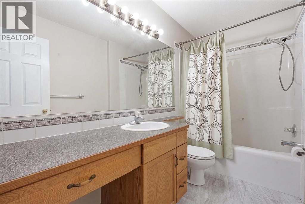 161 Saddlemead Road NE, Calgary, Alberta  T3J 4J3 - Photo 15 - A2330810