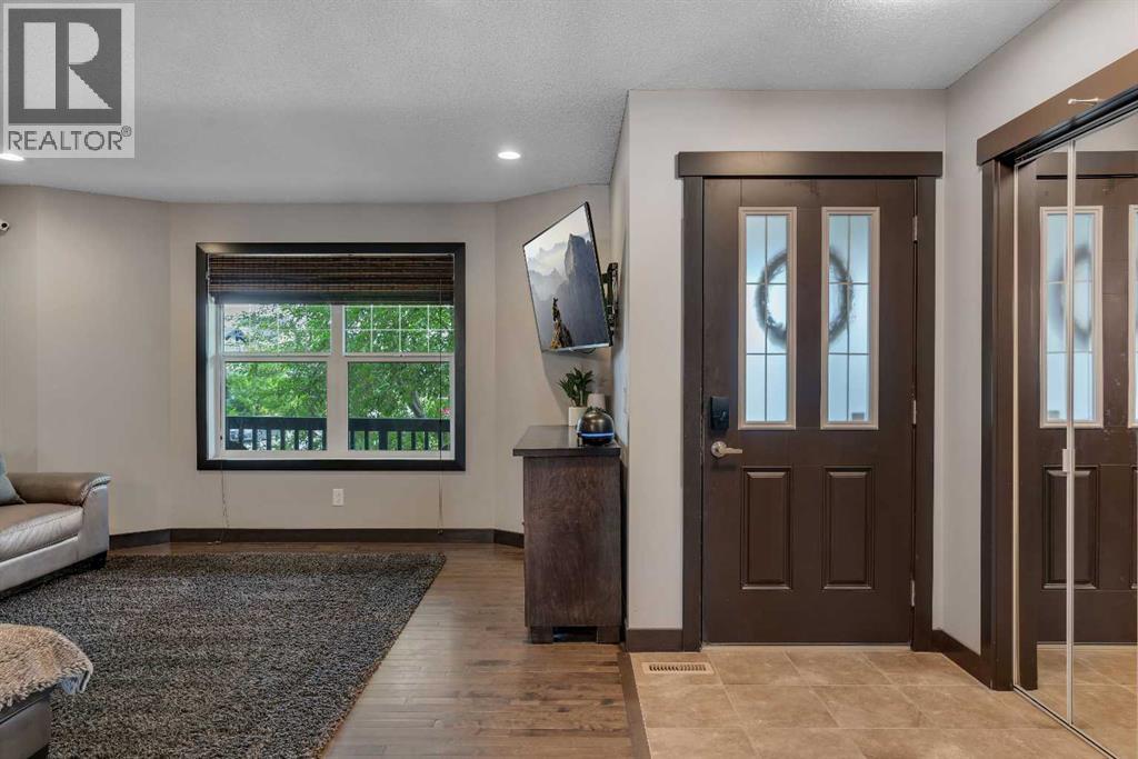 91 Panora Square Nw, Calgary, Alberta  T3K 0R3 - Photo 10 - A2331507