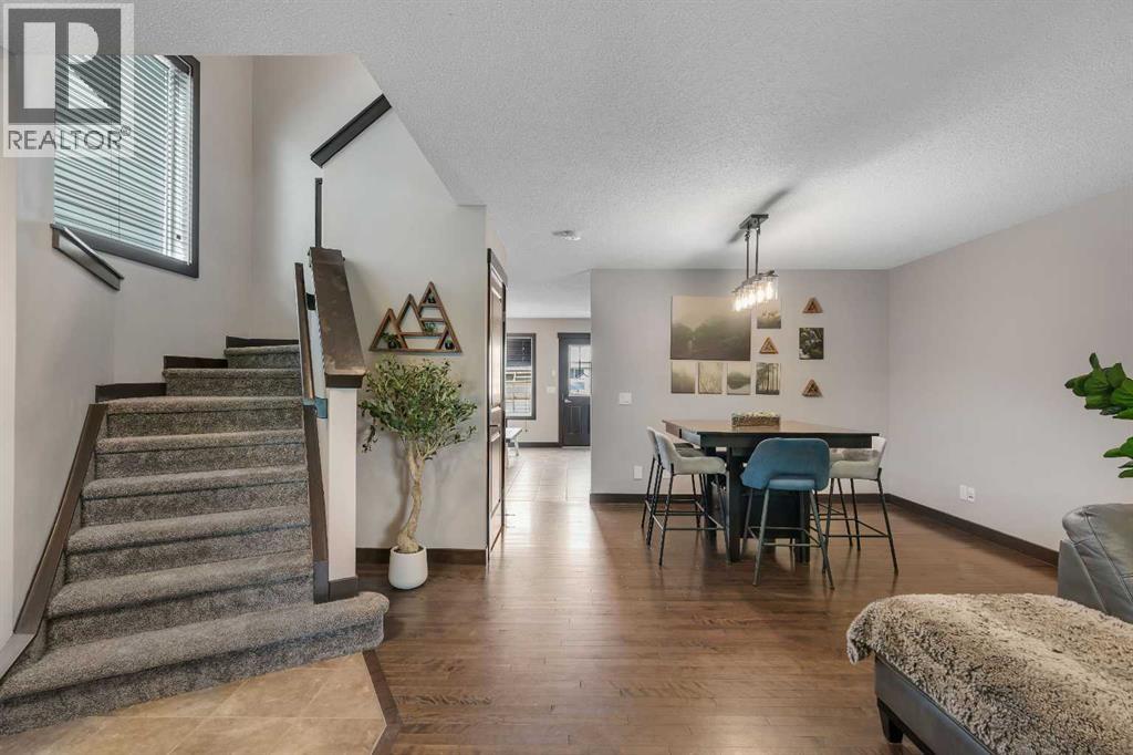 91 Panora Square Nw, Calgary, Alberta  T3K 0R3 - Photo 8 - A2331507