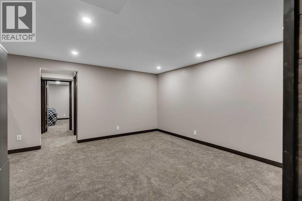 91 Panora Square Nw, Calgary, Alberta  T3K 0R3 - Photo 38 - A2331507