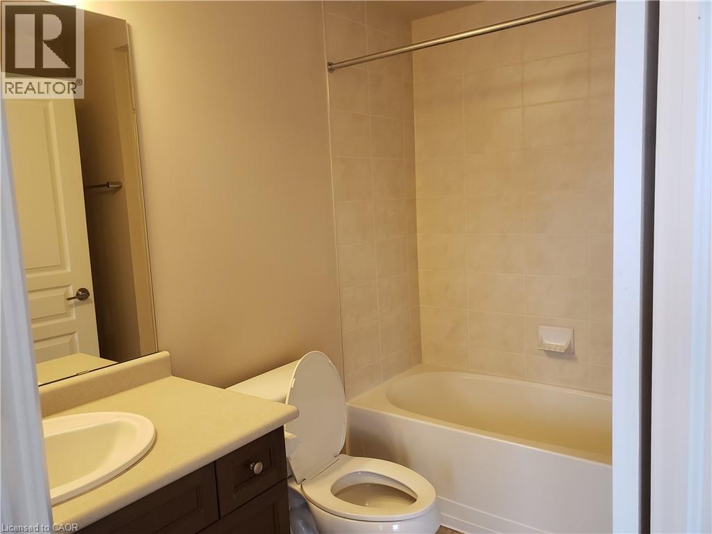 342 Mill Street Unit# 32, Kitchener, Ontario  N2M 3R9 - Photo 4 - 40847254