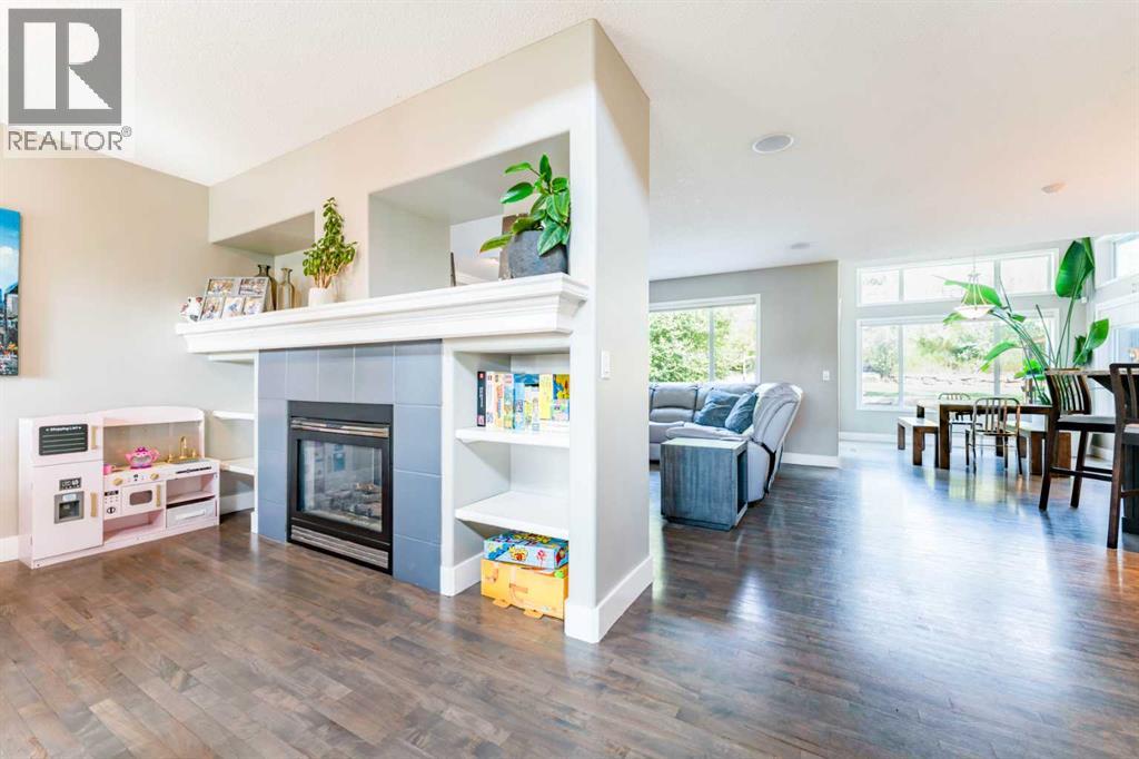 99 Springbluff Boulevard SW, Calgary, Alberta  T3H 4V3 - Photo 4 - A2332903