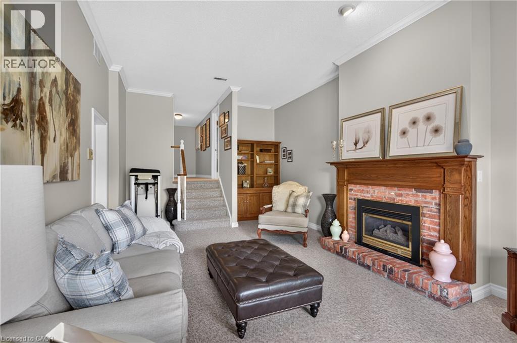 112 Fairwood Place W, Burlington, Ontario  L7T 4B6 - Photo 38 - 40853456