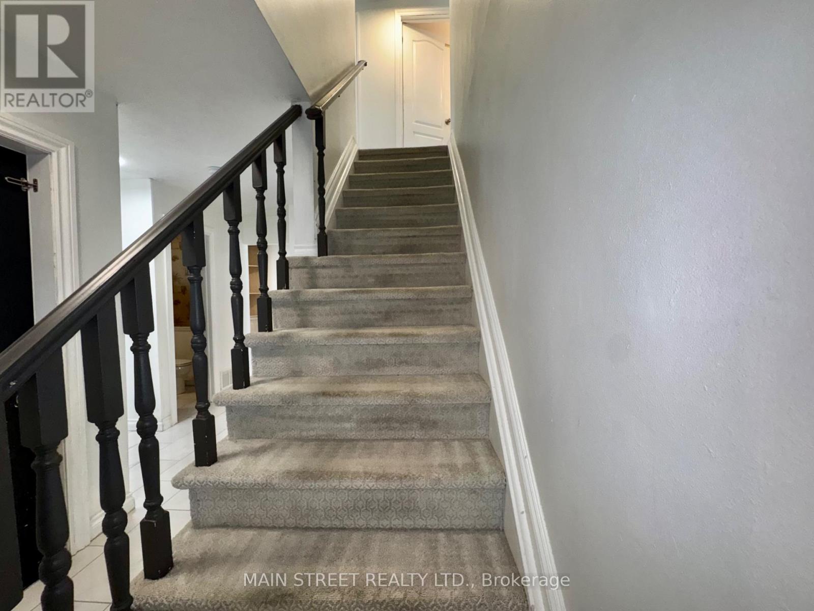 233 Thoms Crescent, Newmarket, Ontario  L3Y 1C9 - Photo 17 - N13645958