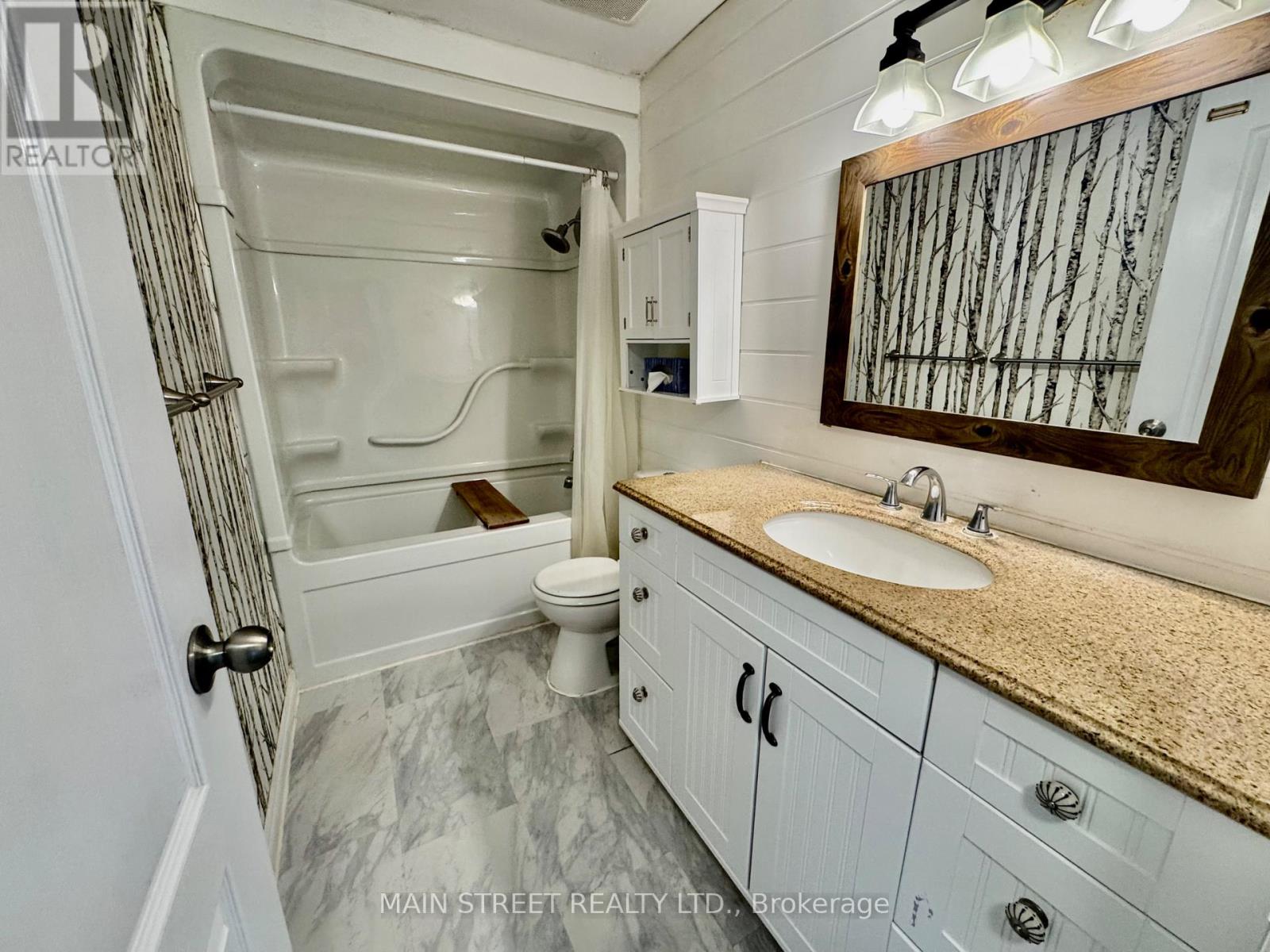 233 Thoms Crescent, Newmarket, Ontario  L3Y 1C9 - Photo 23 - N13645958