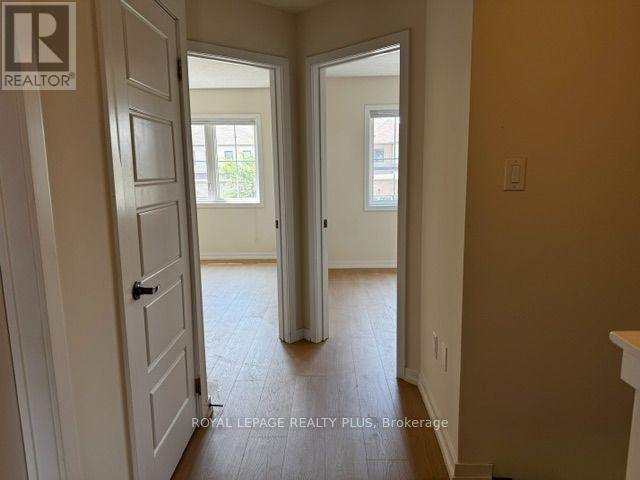 4 Prestwick Street, Hamilton, Ontario  L8J 0K6 - Photo 21 - X13623392