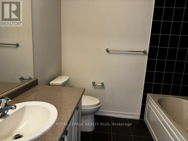 4 Prestwick Street, Hamilton, Ontario  L8J 0K6 - Photo 15 - X13623392