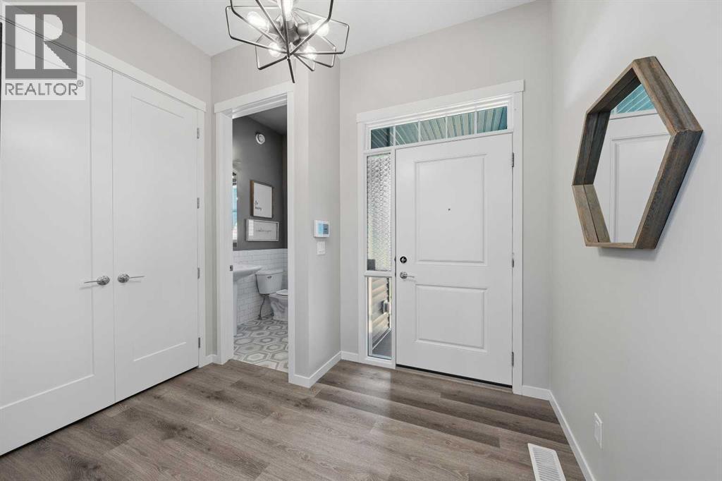 240 D'arcy Ranch Drive, Okotoks, Alberta  T1S 5T1 - Photo 3 - A2335214