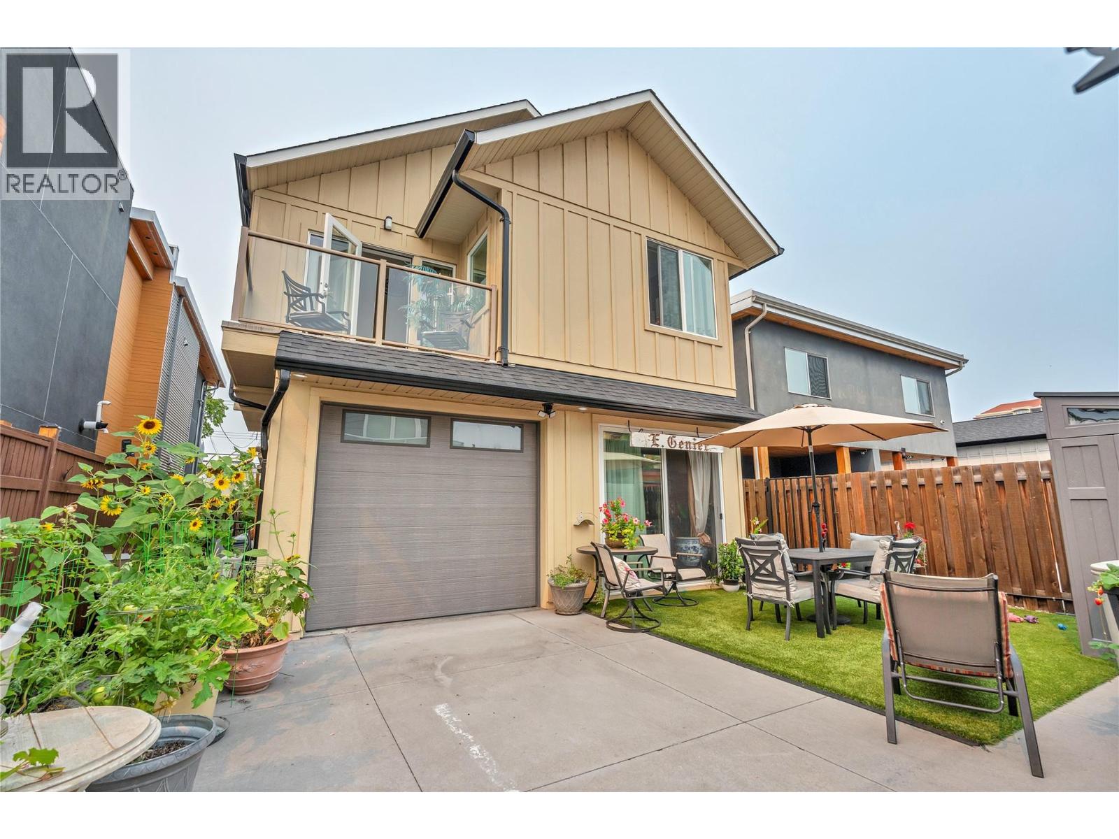 442 ALEXANDER AVE Avenue Unit# 201, Penticton, British Columbia