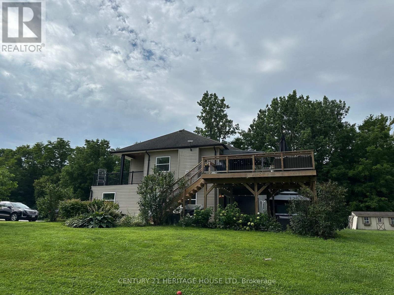 41108 Sparta Line, Southwold, Ontario N5L 1J2 - Photo 3 - X13646310