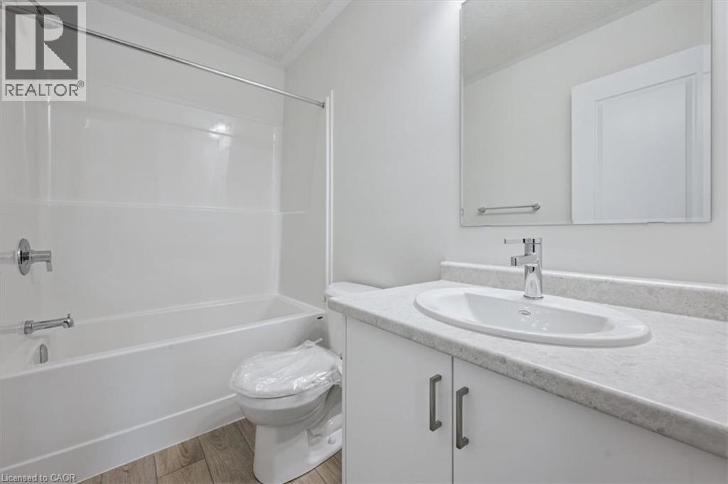 141 Reverie Way, Kitchener, Ontario  N2E 0K5 - Photo 13 - 40852499