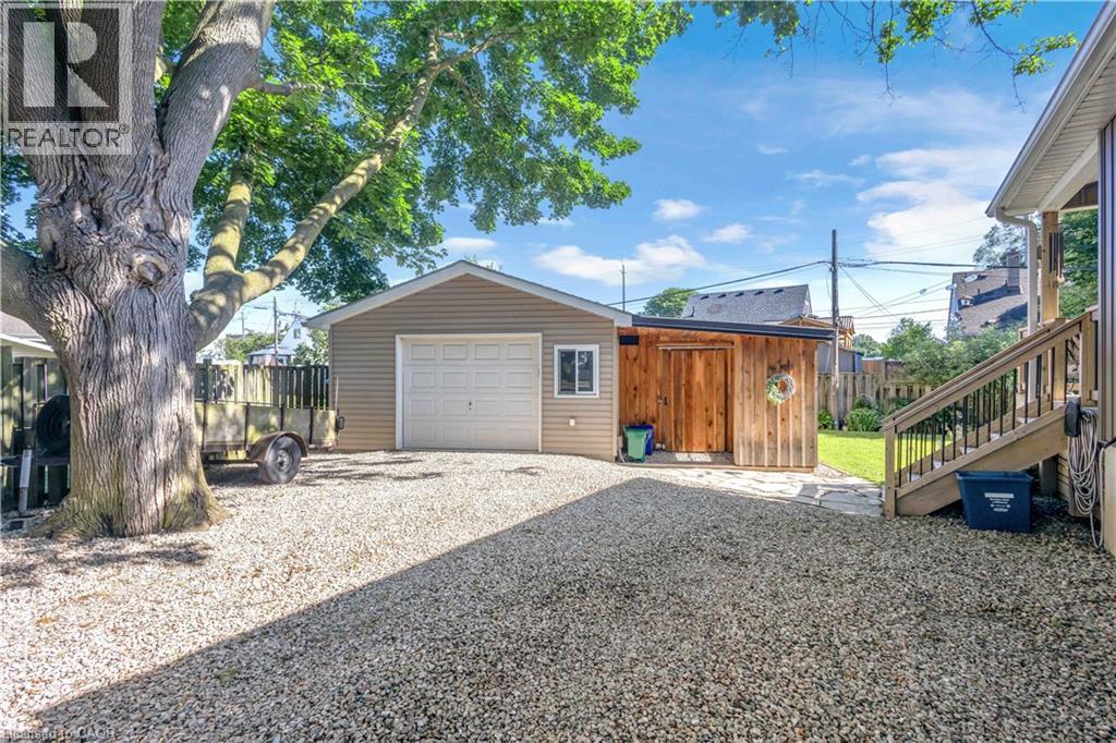 71 Alexander Drive, Brantford, Ontario  N3T 5C6 - Photo 3 - 40853377