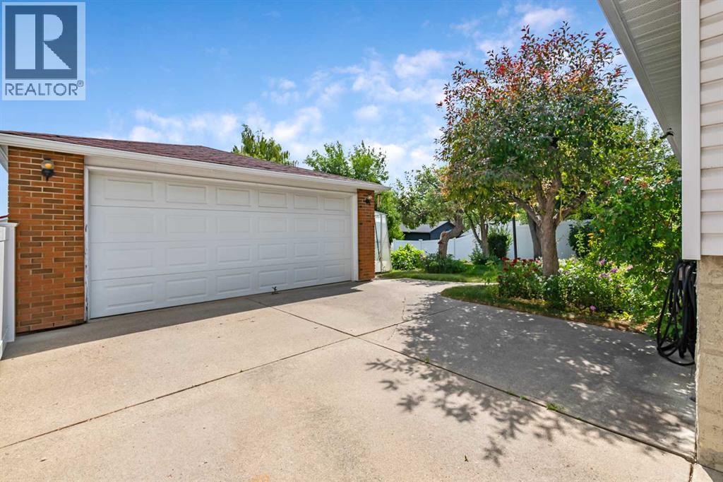 832 Canna Crescent SW, Calgary, Alberta  T2W 1N9 - Photo 31 - A2334420
