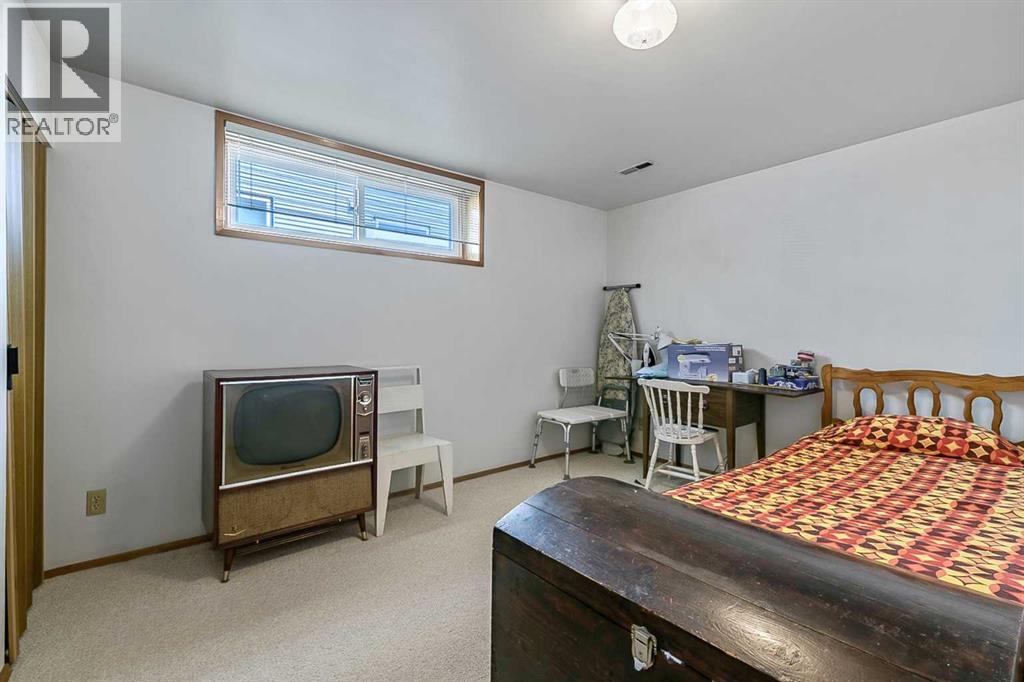 832 Canna Crescent SW, Calgary, Alberta  T2W 1N9 - Photo 24 - A2334420