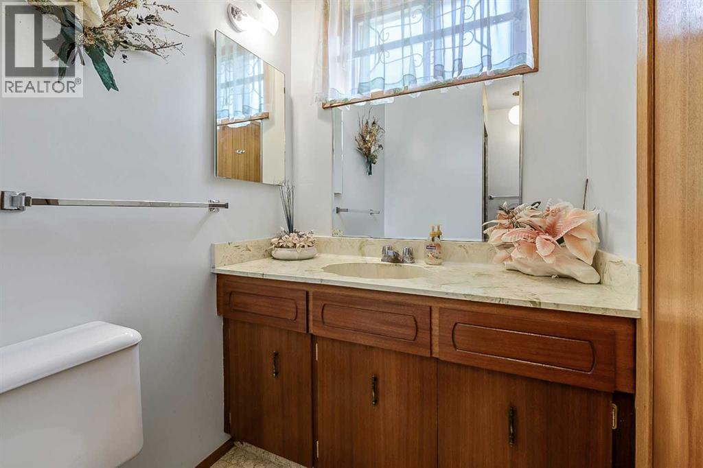 832 Canna Crescent SW, Calgary, Alberta  T2W 1N9 - Photo 26 - A2334420