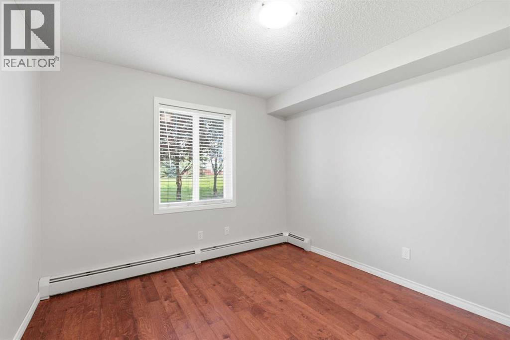 102, 17 Country Village Bay NE, Calgary, Alberta  T3K 5Z3 - Photo 24 - A2335212