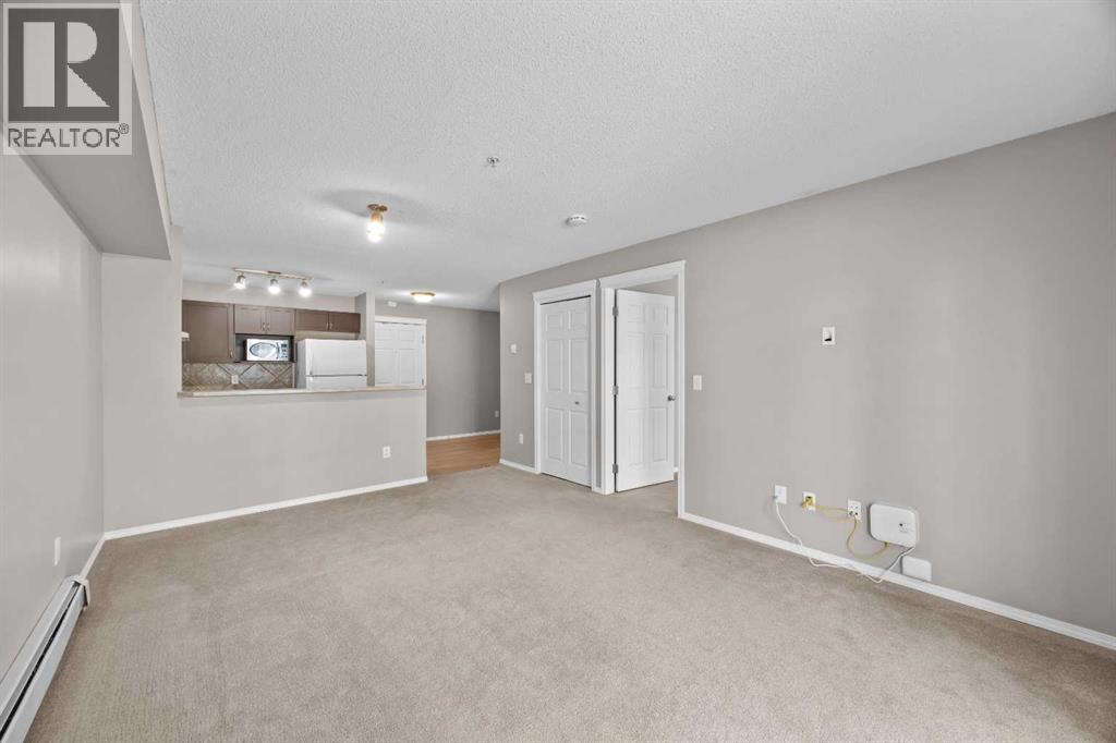 9216, 70 Panamount Drive NW, Calgary, Alberta  T3K 6G8 - Photo 12 - A2335059