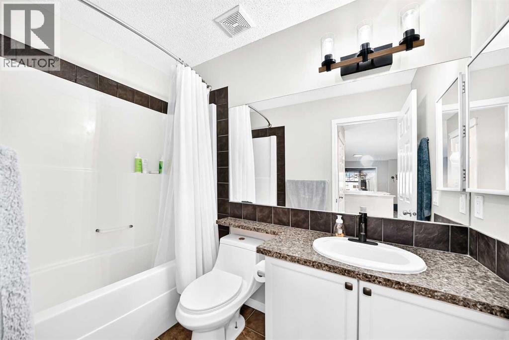 265 Bridleridge View SW, Calgary, Alberta  T2Y 0E6 - Photo 18 - A2335332