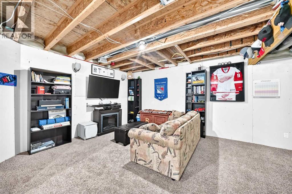 265 Bridleridge View SW, Calgary, Alberta  T2Y 0E6 - Photo 23 - A2335332