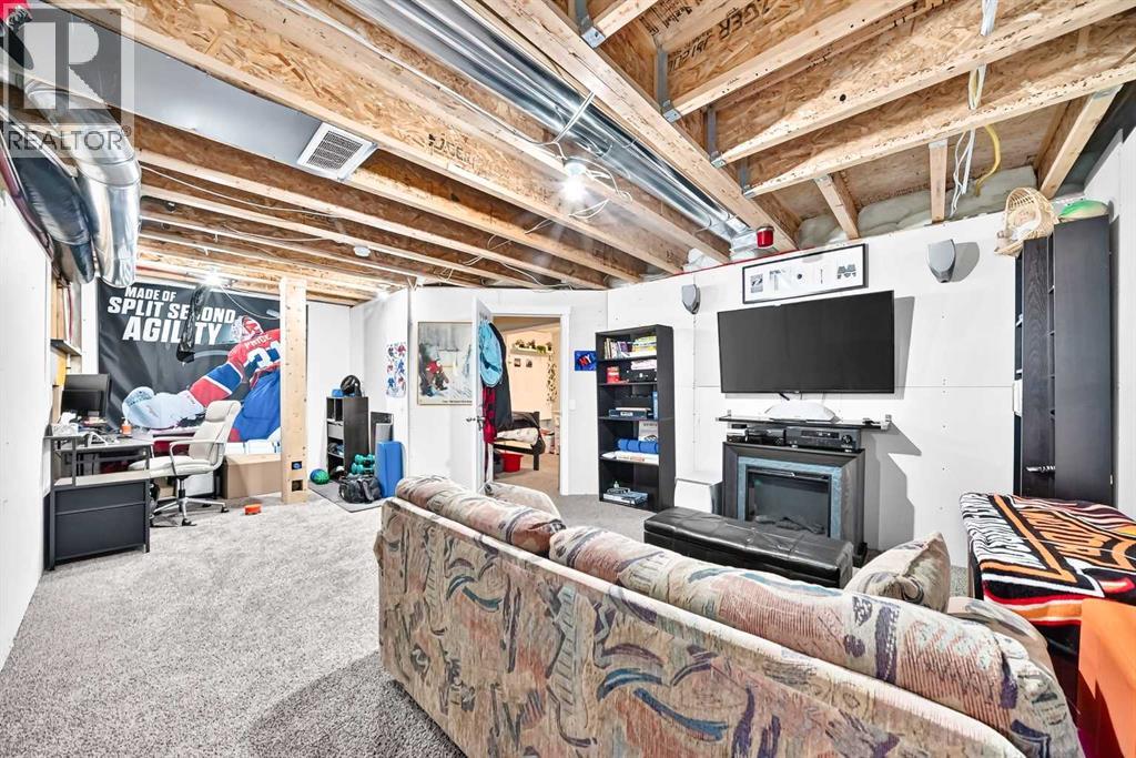 265 Bridleridge View SW, Calgary, Alberta  T2Y 0E6 - Photo 22 - A2335332