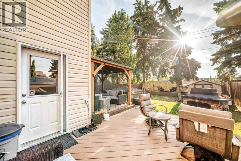 265 Bridleridge View SW, Calgary, Alberta  T2Y 0E6 - Photo 28 - A2335332