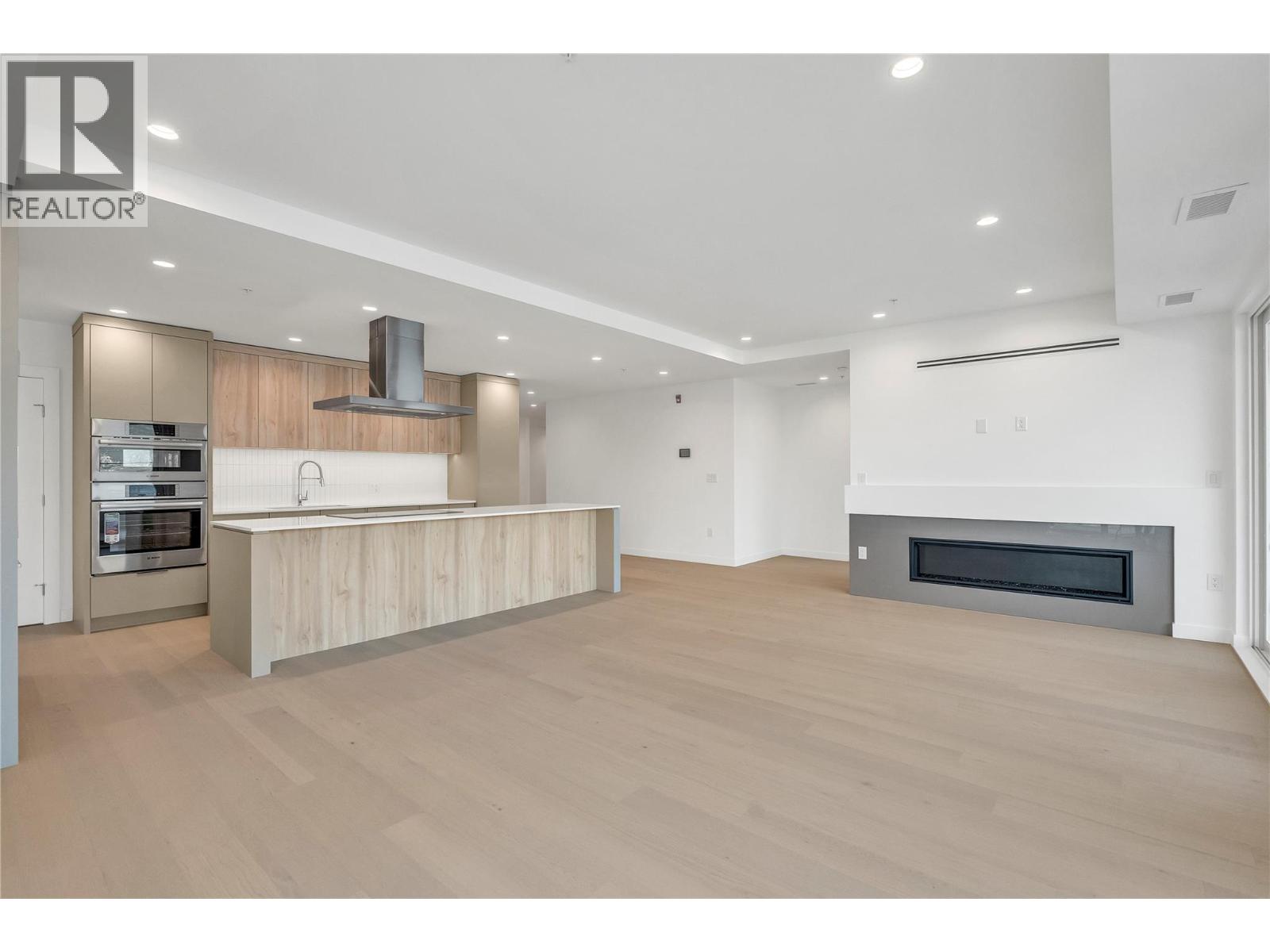 13415 Lakeshore Drive S Unit# 401, Summerland, British Columbia V0H 1Z1 - Photo 6 - 10395727