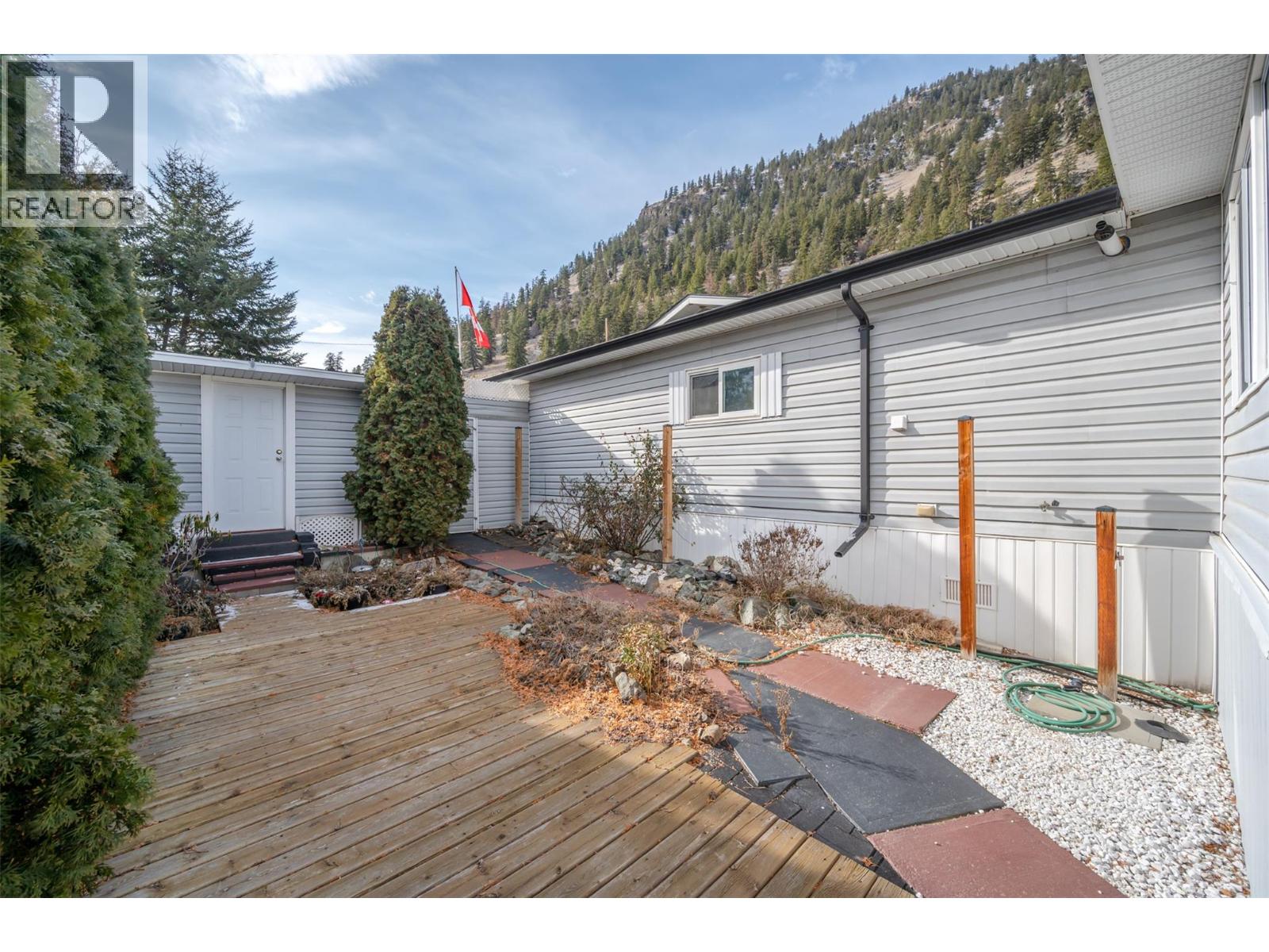 1292 Highway 3a Unit# 30, Keremeos, British Columbia  V0X 1N4 - Photo 32 - 10396967