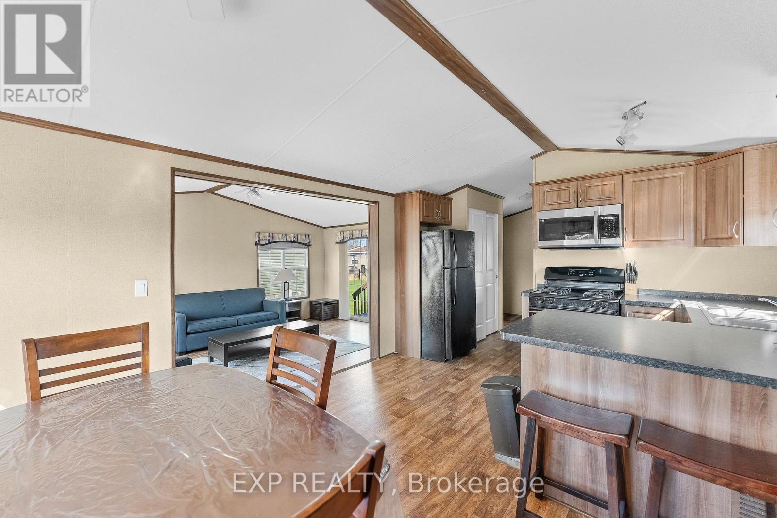 110 - 1501 Line 8 Road, Niagara-On-The-Lake, Ontario  L0S 1J0 - Photo 6 - X13646324