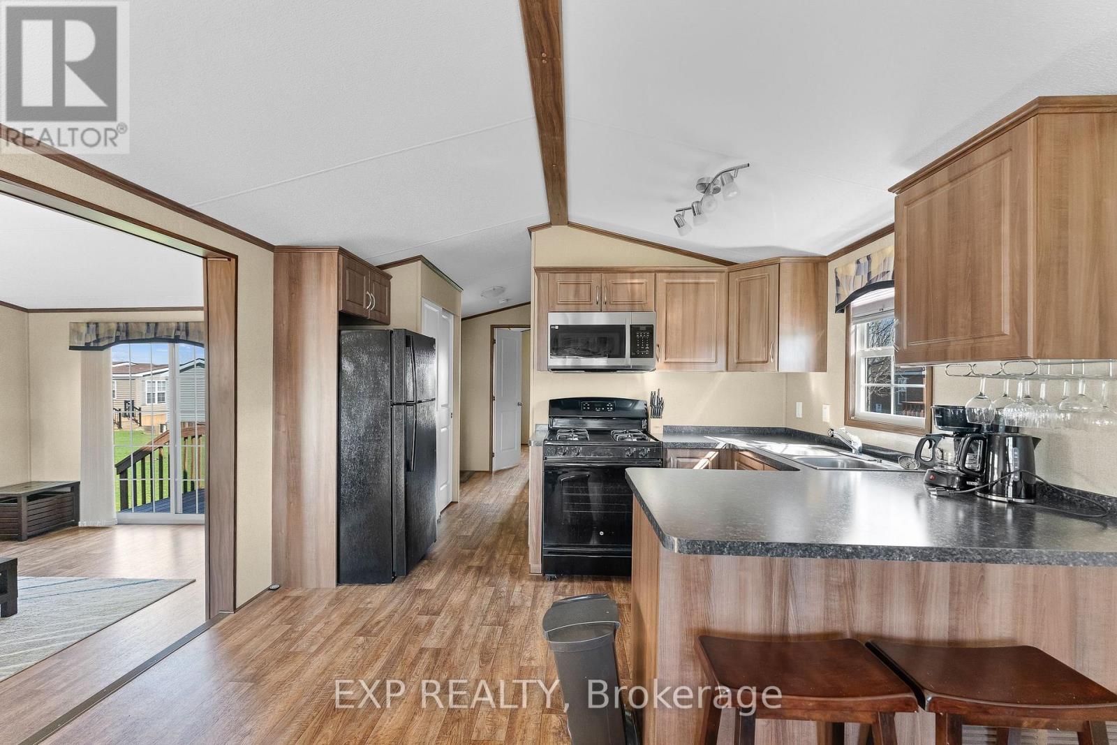 110 - 1501 Line 8 Road, Niagara-On-The-Lake, Ontario  L0S 1J0 - Photo 7 - X13646324