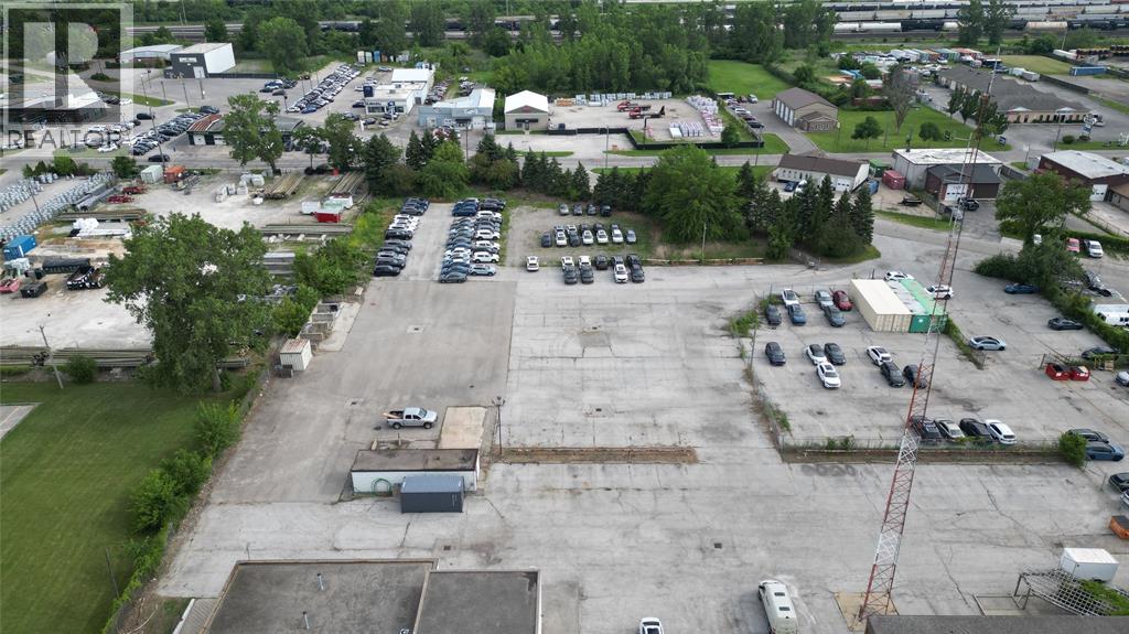815 Confederqation Street, Sarnia, Ontario  N7T 5T8 - Photo 7 - 26017038