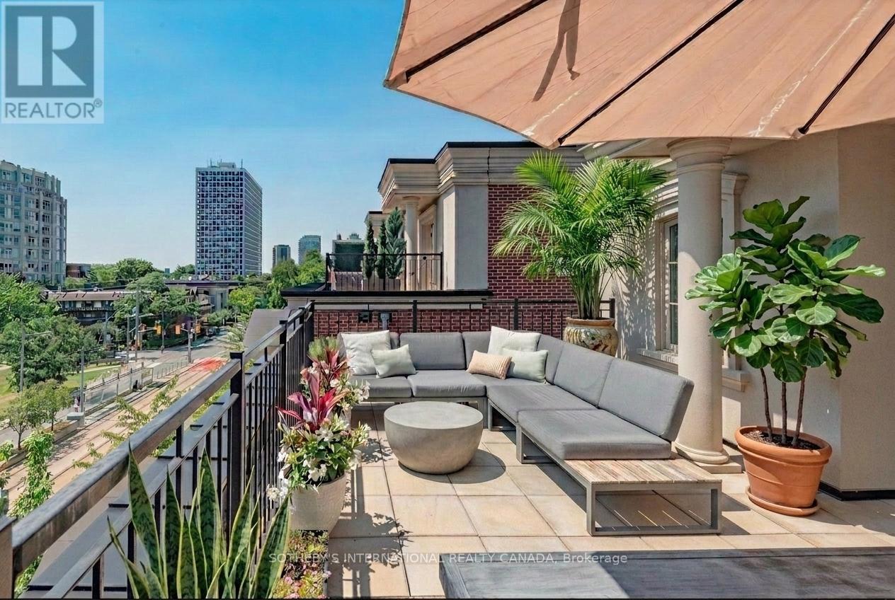 Th1 - 288 St Clair Avenue W, Toronto, Ontario  M4V 1S3 - Photo 2 - C13593406