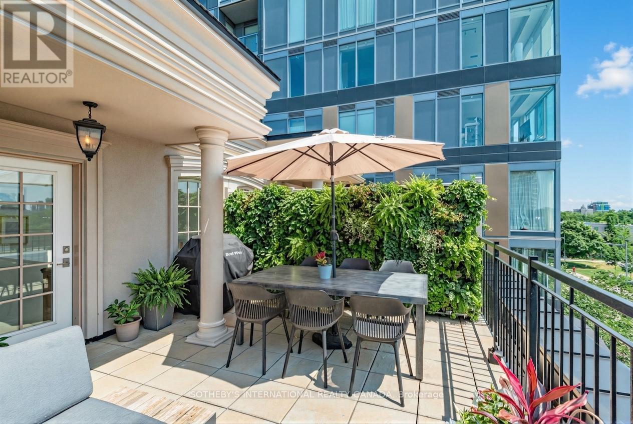 Th1 - 288 St Clair Avenue W, Toronto, Ontario  M4V 1S3 - Photo 3 - C13593406