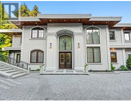 558 GLENROSS ROAD, West Vancouver, British Columbia