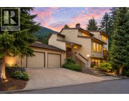 5600 GROUSEWOODS PLACE, North Vancouver, British Columbia