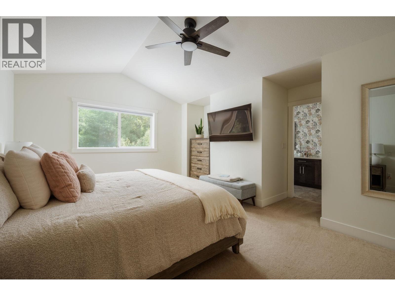 13478 229 Loop, Maple Ridge, British Columbia V4R 0E5 - Photo 19 - R3153363