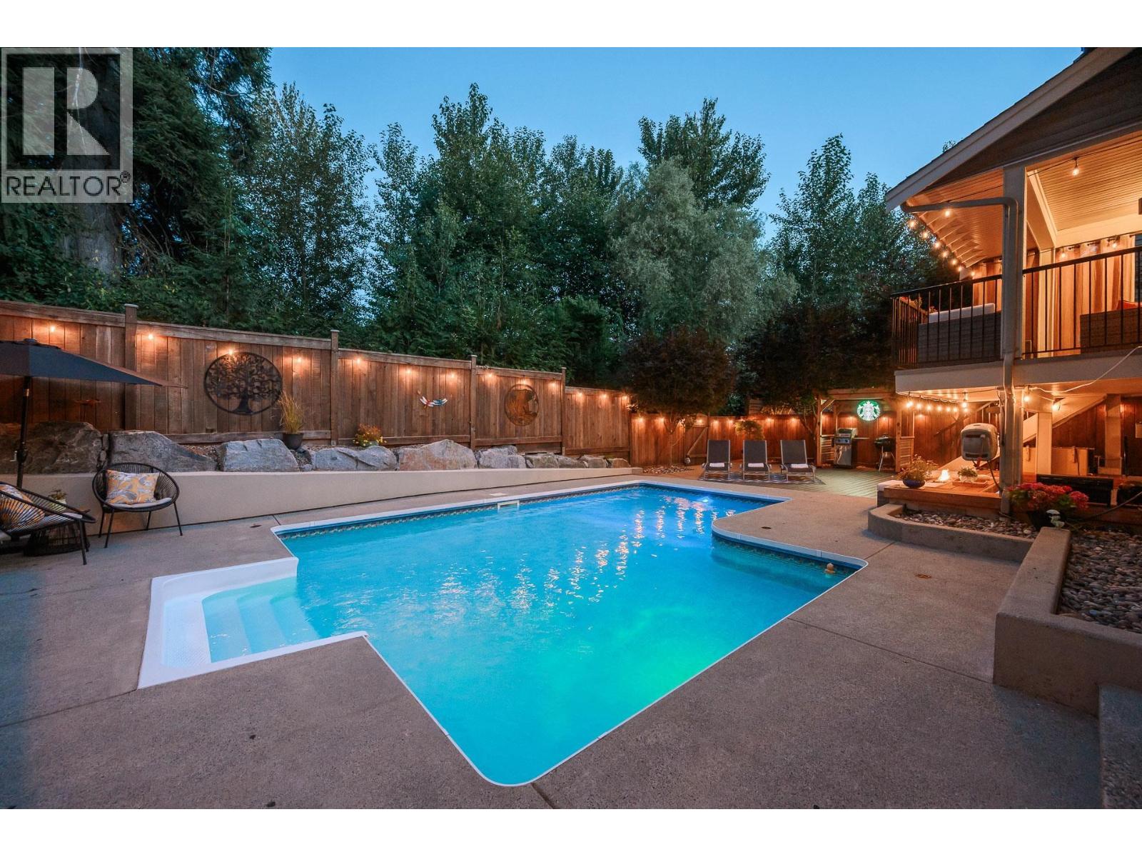 13478 229 Loop, Maple Ridge, British Columbia V4R 0E5 - Photo 31 - R3153363