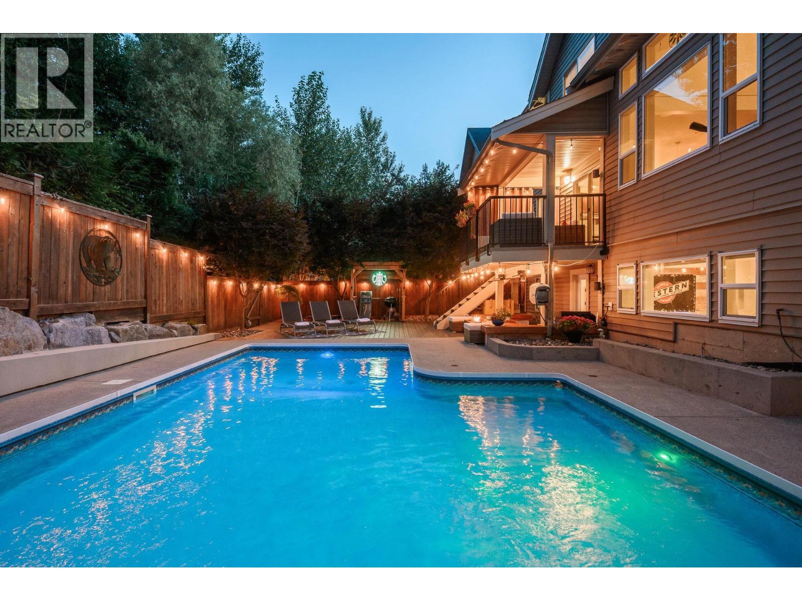 13478 229 Loop, Maple Ridge, British Columbia V4R 0E5 - Photo 32 - R3153363