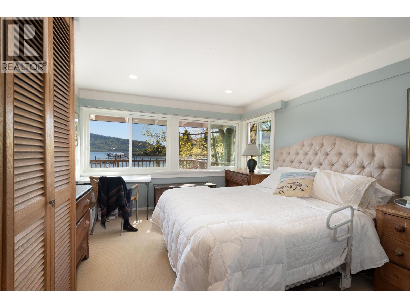 4455 Harris Place, North Vancouver, British Columbia V7G 1E9 - Photo 16 - R3153376