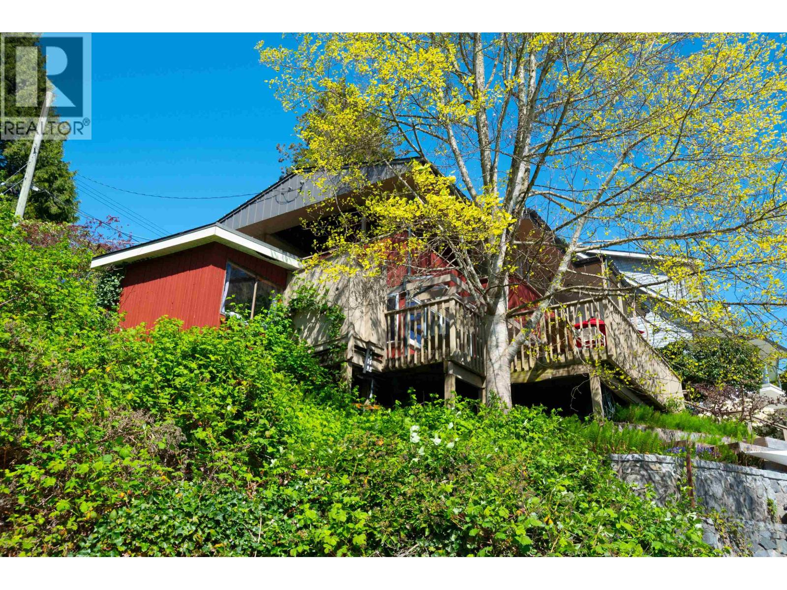 4455 Harris Place, North Vancouver, British Columbia V7G 1E9 - Photo 36 - R3153376